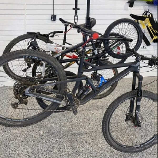 Proslat Garage Gator Compact 4 Bike Lift – 220 lb 68224K